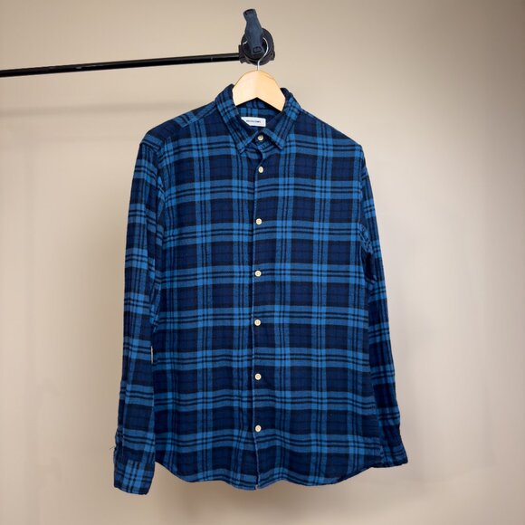Jack & Jones Blue Plaid Flannel Button-Up Shirt (Medium) - Picture 1 of 4